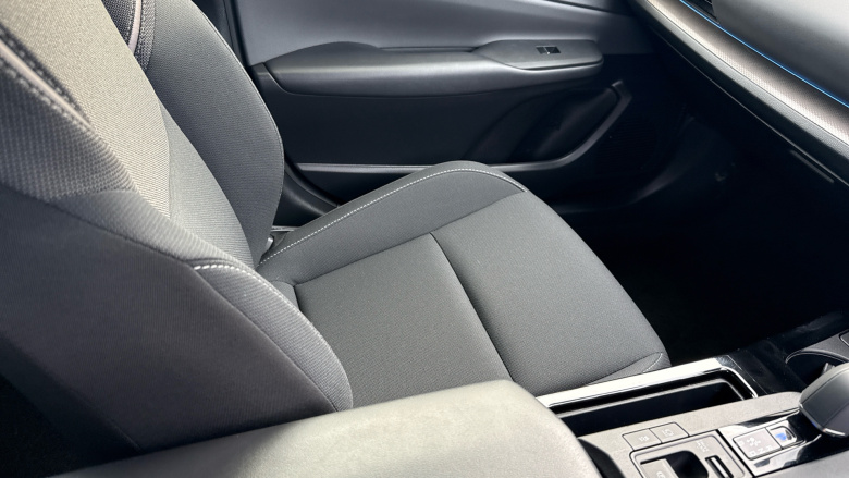 Toyota Prius 2.0 PHEV Design 5dr CVT Hatchback